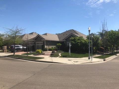 1716 Magic Ln, Lodi, CA 95242 photo 4