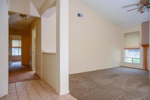 8262 Silk Tree Way, Antelope, CA 95843 photo 5