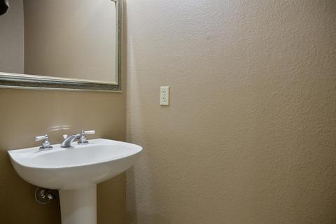 8262 Silk Tree Way, Antelope, CA 95843 photo 27