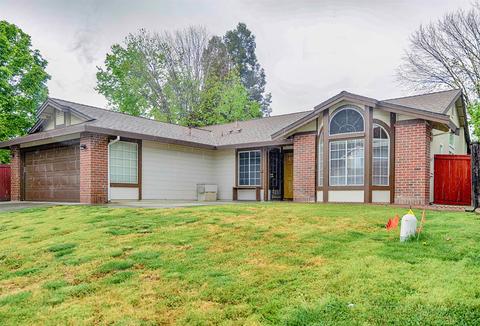 8262 Silk Tree Way, Antelope, CA 95843 photo 2