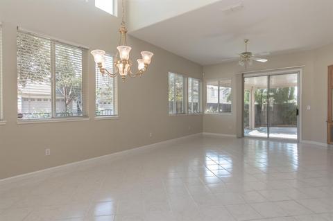 1732 Seven Fls, Modesto, CA 95355 photo 4