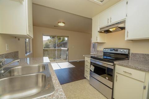 455 Cherry Ln #E, Manteca, CA 95337 photo 7