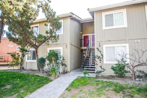 455 Cherry Ln #E, Manteca, CA 95337 photo 1
