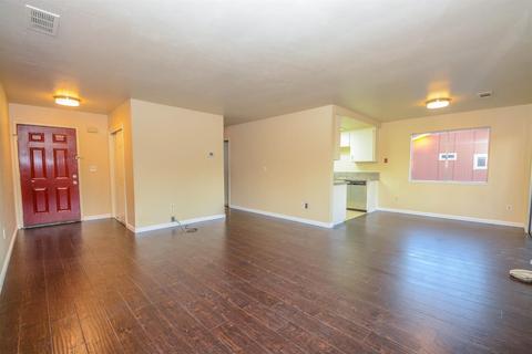 455 Cherry Ln #E, Manteca, CA 95337 photo 5