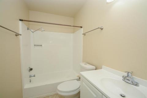 455 Cherry Ln #E, Manteca, CA 95337 photo 20