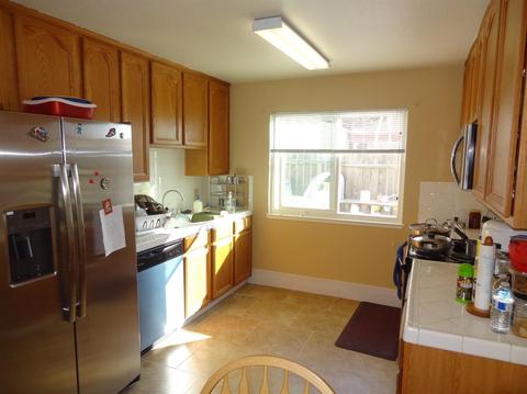 16407 Bizzibe St, Lathrop, CA 95330 photo 6