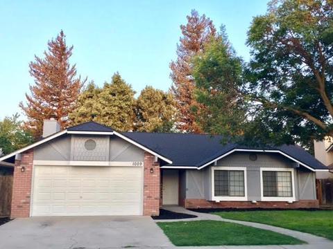 1009 Stillwater Ln, Modesto, CA 95351 photo 1
