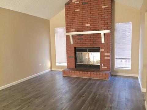 1009 Stillwater Ln, Modesto, CA 95351 photo 2