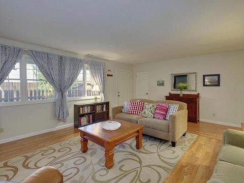 3221 Garfield Ave, Carmichael, CA 95608 photo 5