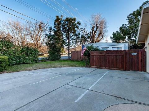 3221 Garfield Ave, Carmichael, CA 95608 photo 20