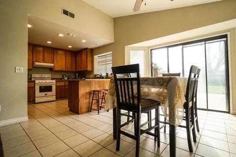 192 Saddle Ct, Galt, CA 95632 photo 3