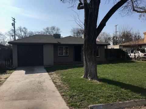 2324 Dora St, Modesto, CA 95354 photo 1