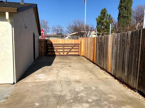 216 Willowmere Dr, Folsom, CA 95630 photo 26