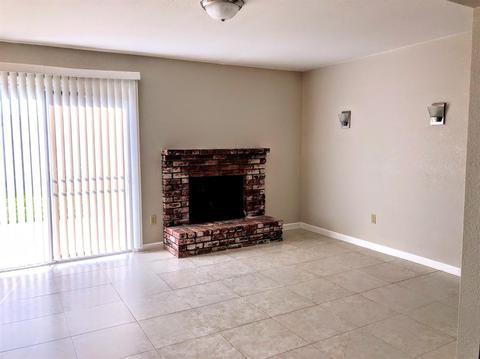216 Willowmere Dr, Folsom, CA 95630 photo 7
