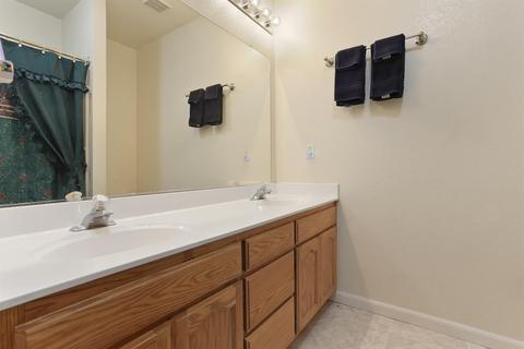 974 Caversham Way, Galt, CA 95632 photo 22