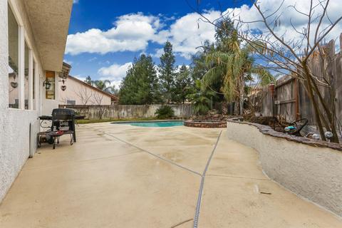 974 Caversham Way, Galt, CA 95632 photo 6