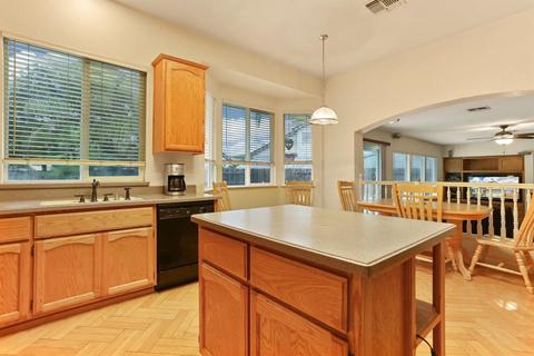 974 Caversham Way, Galt, CA 95632 photo 12