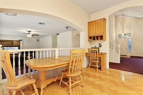 974 Caversham Way, Galt, CA 95632 photo 13