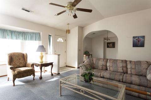 352 Acacia Ave, Manteca, CA 95336 photo 4