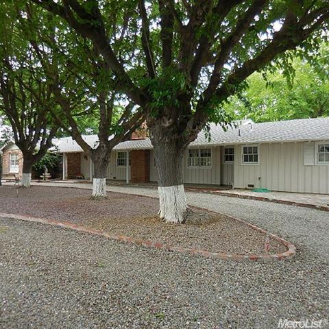 1505 Lucerne Ave, Gustine, CA 95322 photo 1