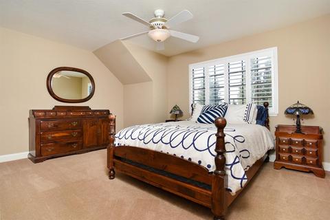 150 Perry Ct, Folsom, CA 95630 photo 22