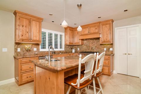 150 Perry Ct, Folsom, CA 95630 photo 14