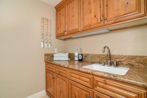 150 Perry Ct, Folsom, CA 95630 photo 27