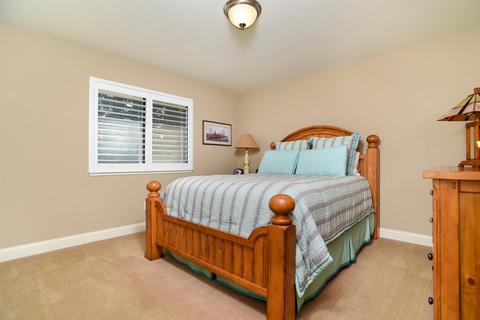 150 Perry Ct, Folsom, CA 95630 photo 23
