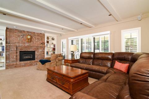 150 Perry Ct, Folsom, CA 95630 photo 9