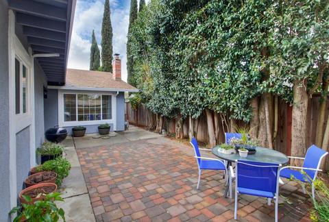 3010 Albany Ave, Davis, CA 95618 photo 3