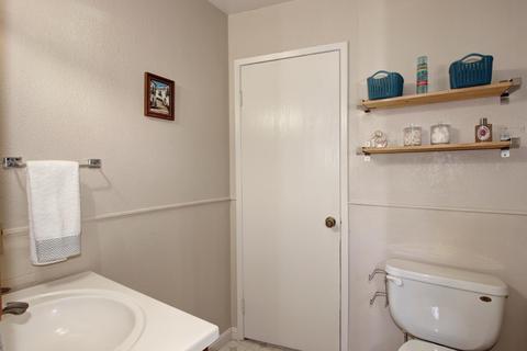 3010 Albany Ave, Davis, CA 95618 photo 26