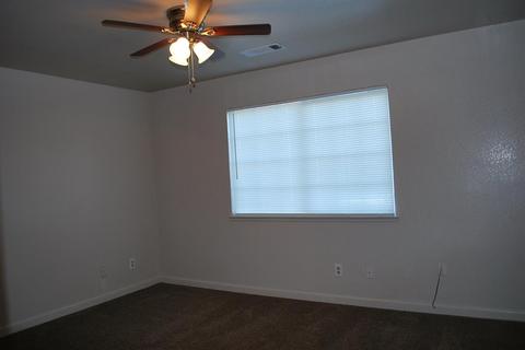 23 E Wallis Ave, Gustine, CA 95322 photo 13