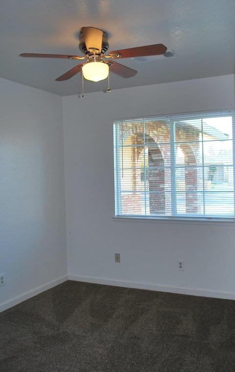 23 E Wallis Ave, Gustine, CA 95322 photo 8