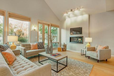 3308 Chesapeake Bay Ave, Davis, CA 95616 photo 9