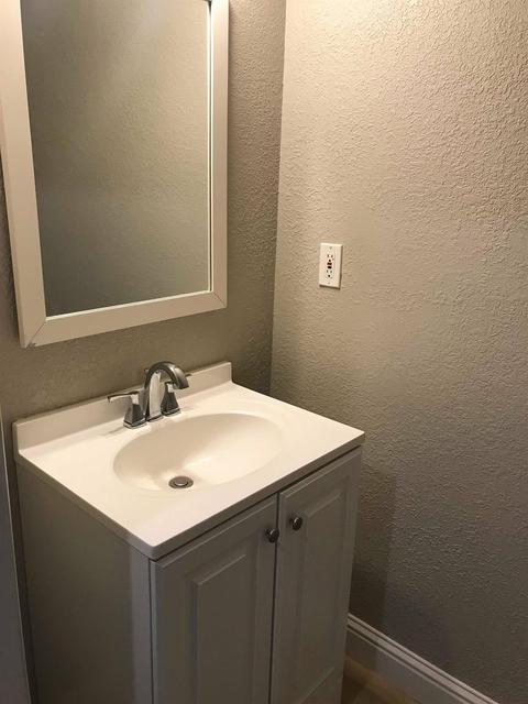 104 Tyler Ct, Patterson, CA 95363 photo 7