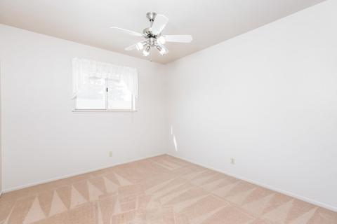 3955 Oak Villa Cir, Carmichael, CA 95608 photo 18