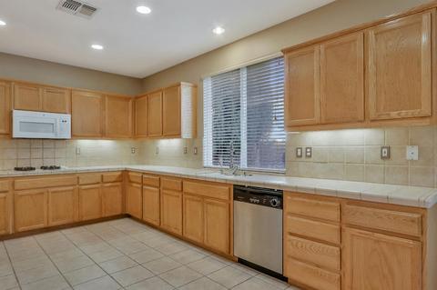 2213 Clemente Ln, Tracy, CA 95377 photo 7