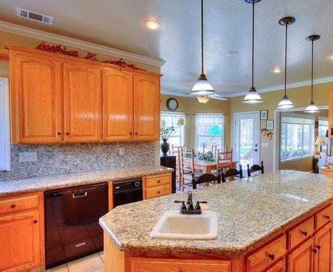 480 Laurelwood Ln, Ripon, CA 95366 photo 9