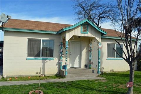 877 8th St, Turlock, CA 95380 photo 1