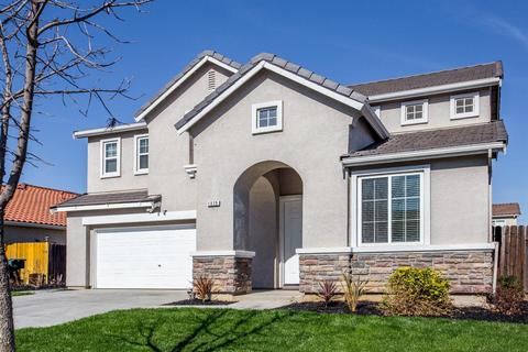1375 Cliff Swallow Dr, Patterson, CA 95363 photo 2