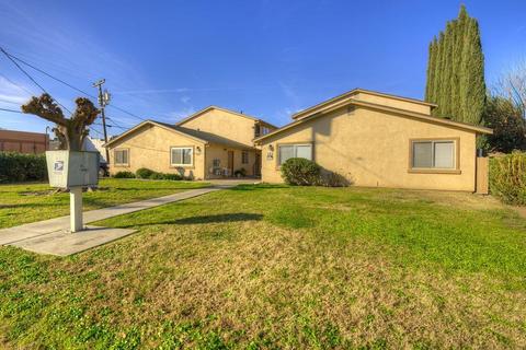 127 N Locust Ave, Ripon, CA 95366 photo 1