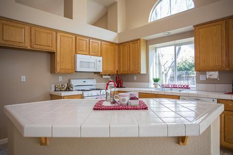 8024 Arum Pl, Antelope, CA 95843 photo 9