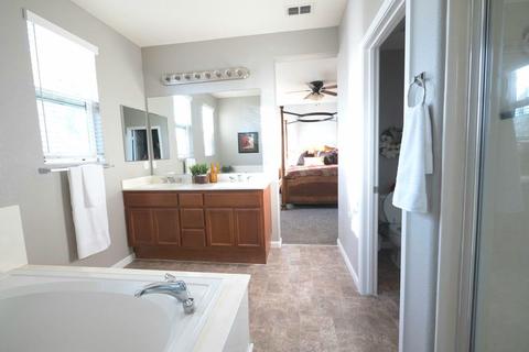 4071 Berkeley Ave, Turlock, CA 95382 photo 18