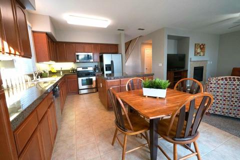 4071 Berkeley Ave, Turlock, CA 95382 photo 6