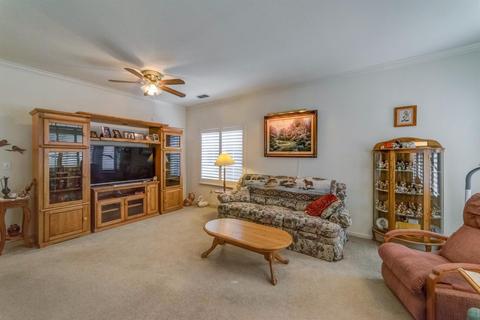 2061 Spring Valley Dr, Turlock, CA 95382 photo 4