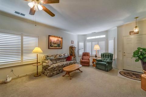2061 Spring Valley Dr, Turlock, CA 95382 photo 5