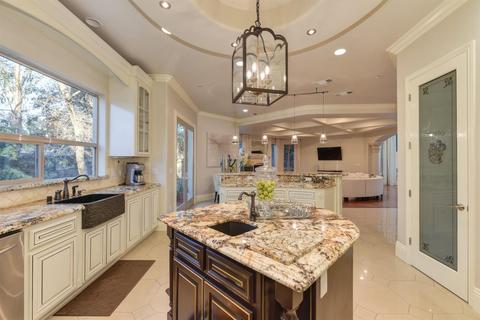 6101 Holt Ln, Carmichael, CA 95608 photo 16