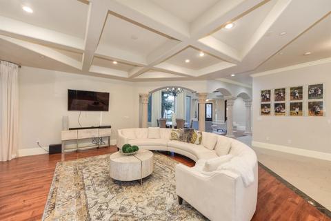 6101 Holt Ln, Carmichael, CA 95608 photo 12