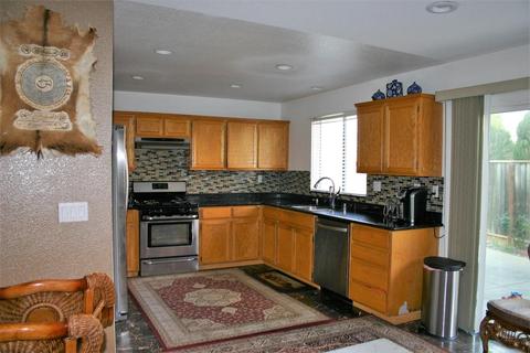 3317 Jeanette Ct, Tracy, CA 95376 photo 3