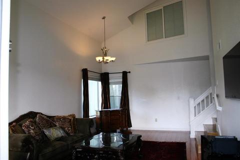 3317 Jeanette Ct, Tracy, CA 95376 photo 2